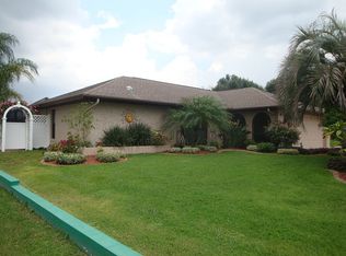 2810 Summit Dr, Sebring, FL 33870