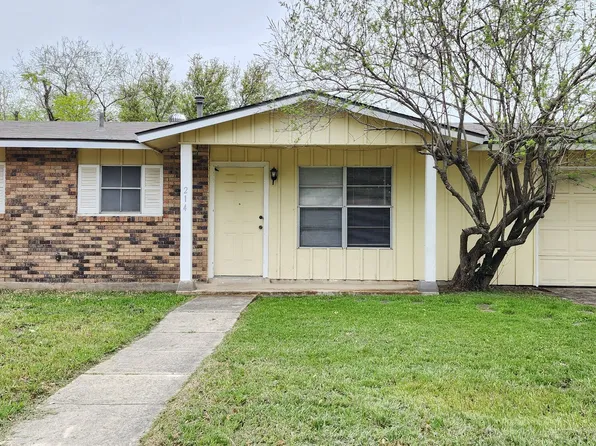 214 HILLVIEW DR, Universal City, TX 78148