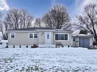 327 Gatewood Ave, Rochester, NY 14624