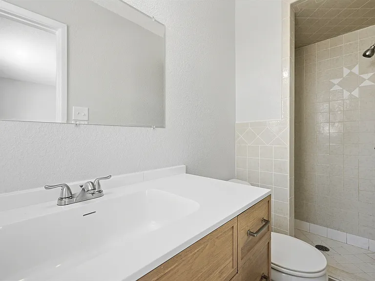 2611 Easy St — Photo 32