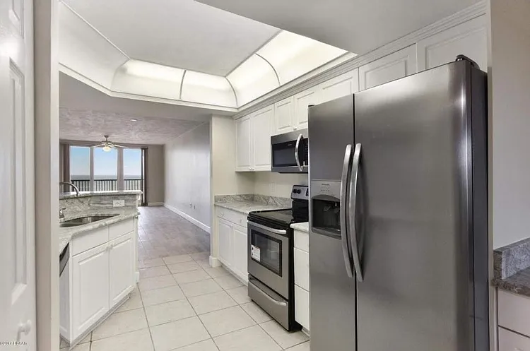 2055 S Atlantic Ave #801 — Photo 8