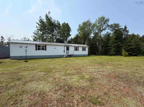 80 Old Greenfield Rd, Colchester, NS B6L 3Z2