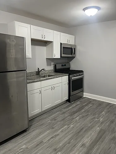 1118 Homewood Ave Photo 1
