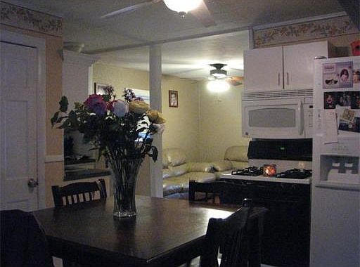 3rd image of 26 Shillaber St