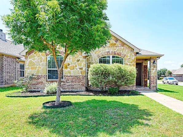 9100 Wayne St, Aubrey, TX 76227