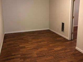 201 Georgia Ave APT C, Florence, AL 35630