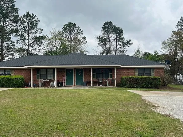 106 Princess Ln, Statesboro, GA 30461