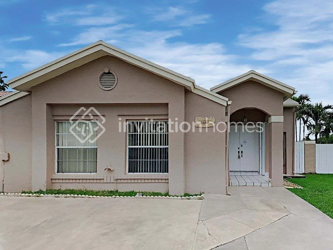 14233 SW 103rd Ter Miami, FL 33186 — Photo 1