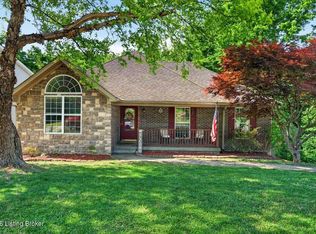 6200 Whispering Hills Blvd, Louisville, KY 40219