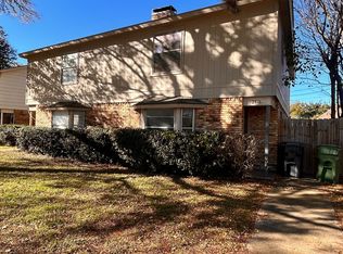 2816 S Fielder Rd, Arlington, TX 76015