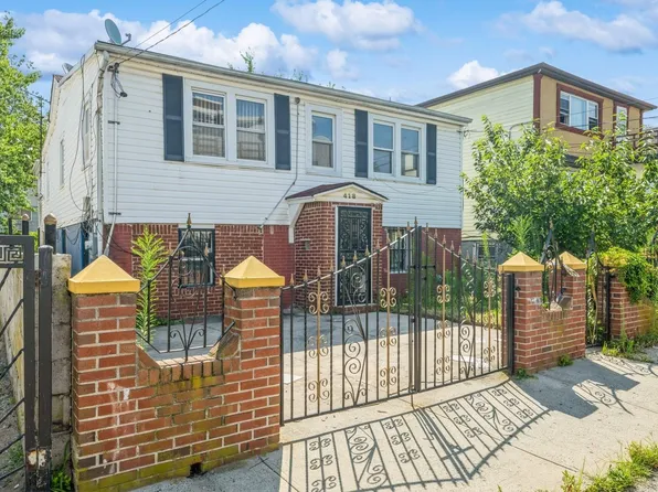 418 Beach 29th Street, Far Rockaway, NY 11691