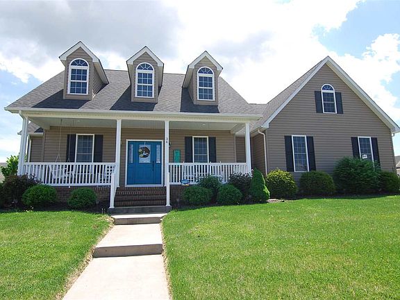 2nd image of 34 Old Oak Dr