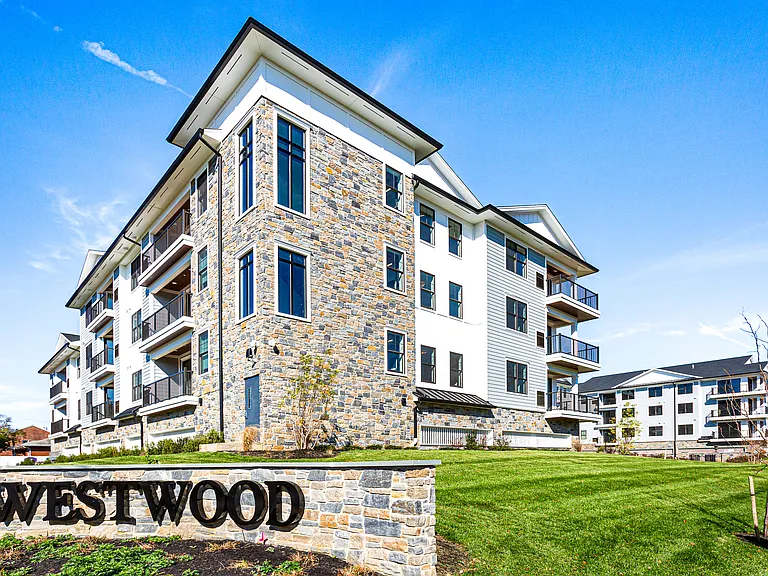 The Westwood at Long Branch — Photo 31