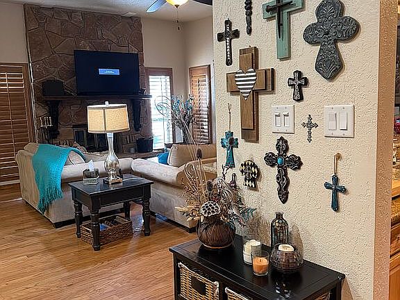 2nd image of 205 Racquet Dr #3A