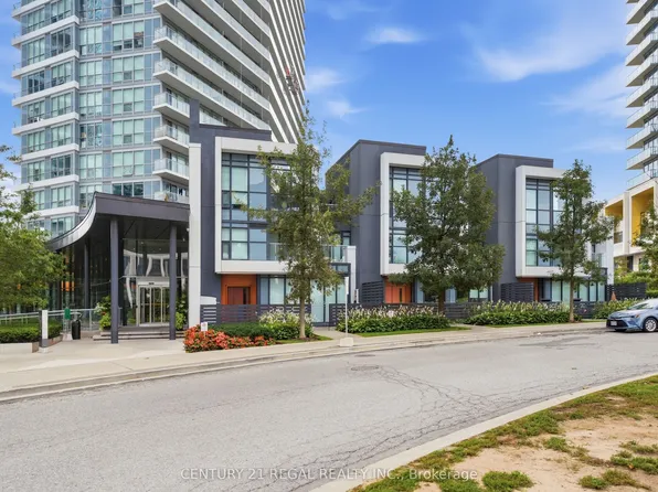 113 McMahon Dr #Townhouse 07, Toronto, ON M2K 0E5