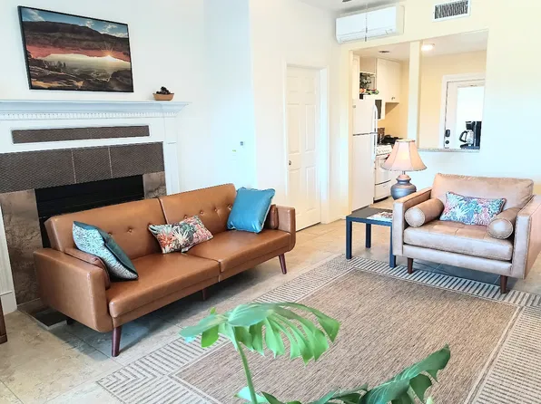1620 1/4 York Dr #A, Vista, CA 92084