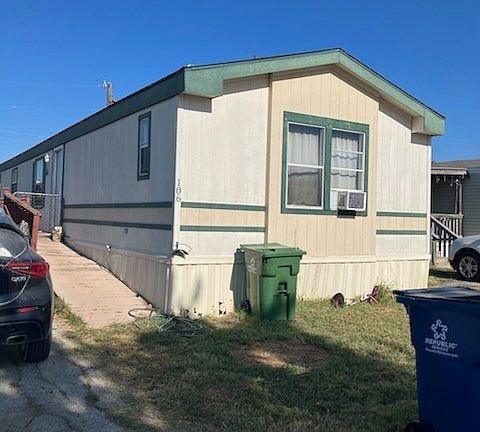 5th image of 106 Preston Dr