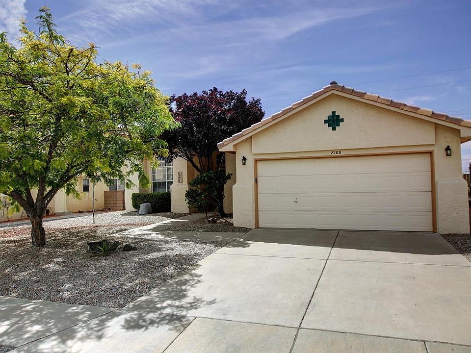 1st image of 8108 Corte Del Viento NW