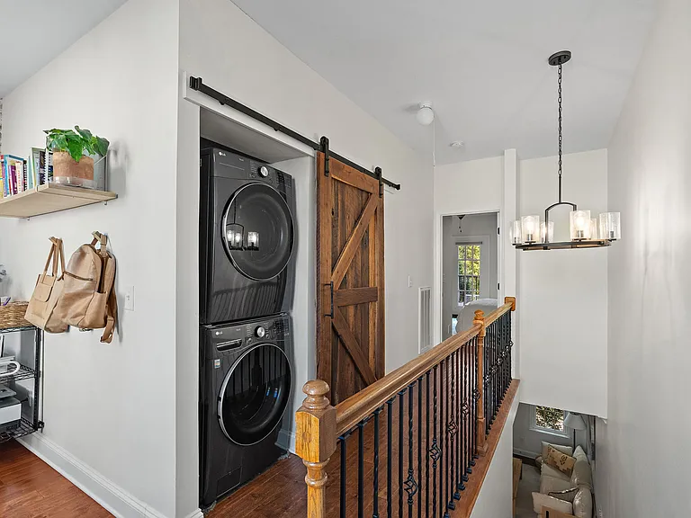 3146 Belwood St — Photo 10