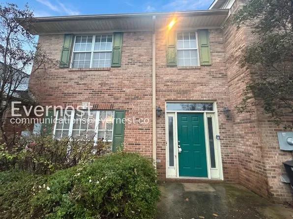 632 Parkside Cir, Helena, AL 35080