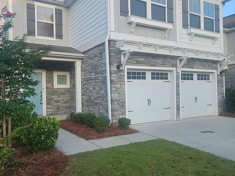1237 Scotch Meadows Loop — Photo 3