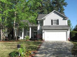 12104 Inglehurst Dr, Raleigh, NC 27613