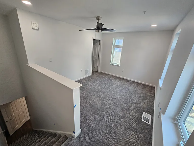 Clinton Lofts — Photo 14