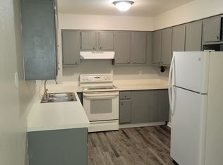 990 Westmoreland Rd APT A, Colorado Springs, CO 80907