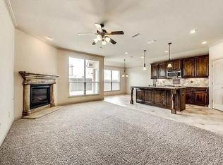 820 Lake Meadow Ln, Little Elm, TX 75068