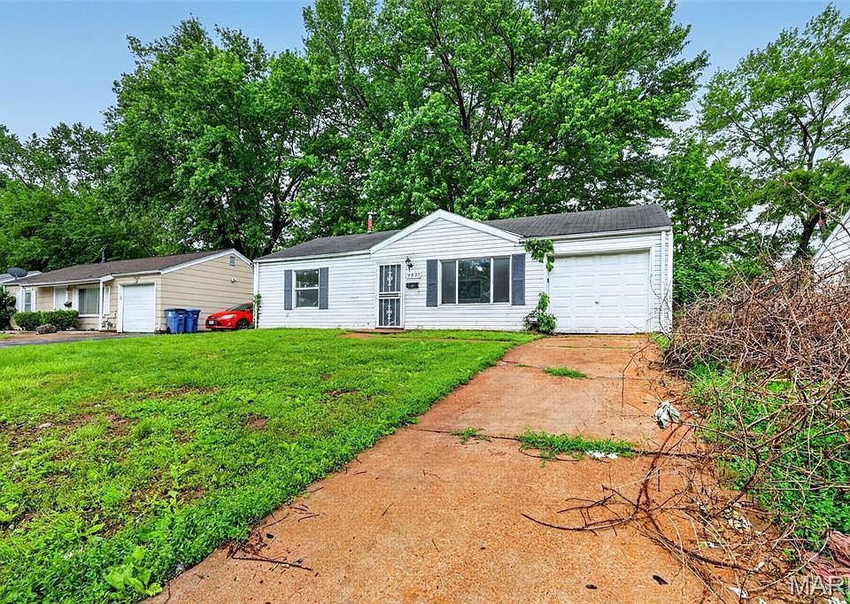 1st image of 9827 Lorna Ln