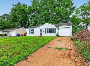 9827 Lorna Ln, Saint Louis, MO 63136
