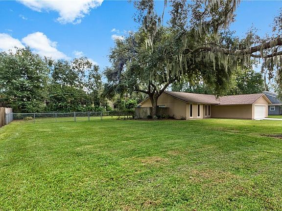 2nd image of 5595 Pheasant Dr
