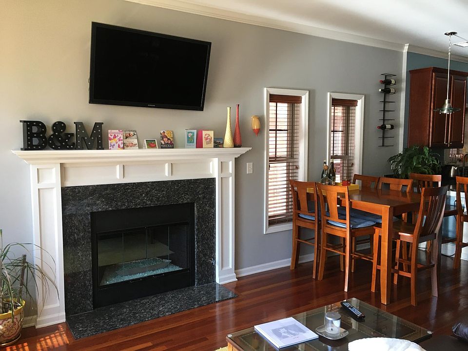 1st image of 4125 N Kenmore Ave APT 2N