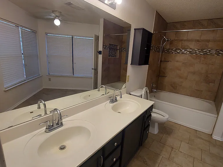 426 Diver Point — Photo 27
