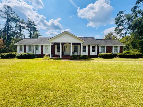 729 Ashland Rd, Ripley, MS 38663