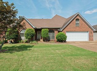 3786 Russell Hurst Dr W, Bartlett, TN 38135