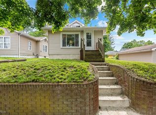 725 Saint Clair Ave, Barberton, OH