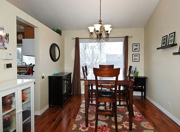 4th image of 976 Annandale Dr