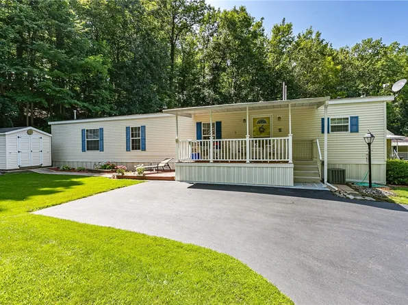 1925 Factory Hollow Rd #15, Lima, NY 14485