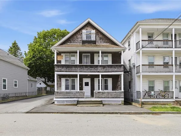 68 Bouvier Ave, Lincoln, RI 02838