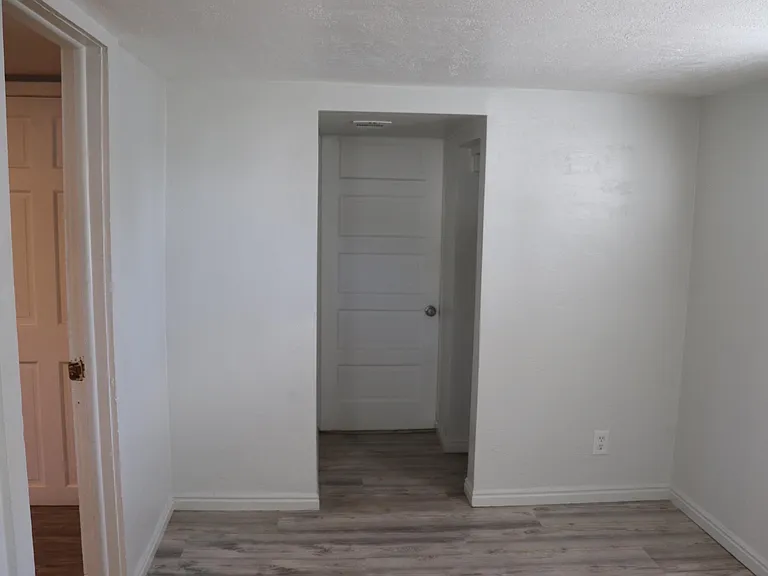 160 W 600 N #BASEMENT — Photo 2