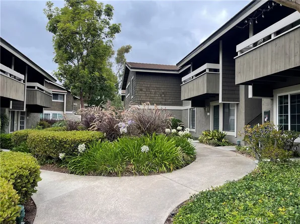 61 Streamwood #61, Irvine, CA 92620