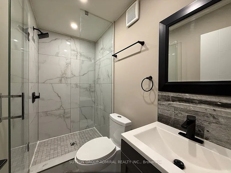 386 Irene Dr — Photo 34