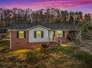 382 Early Miller Rd, Lexington, NC 27292