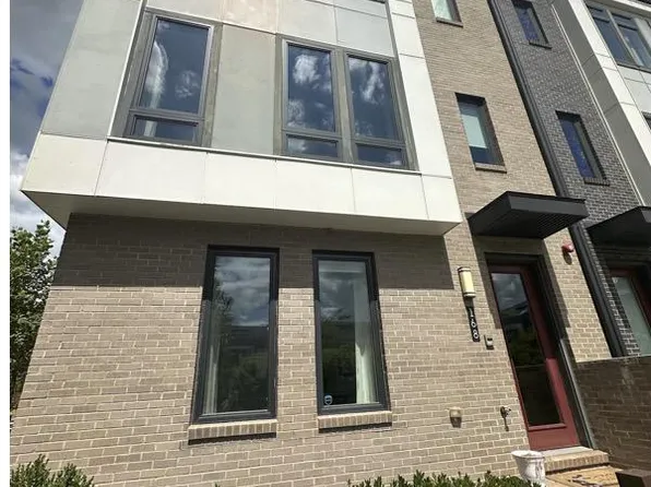 168 Ike Dr, Alexandria, VA 22314