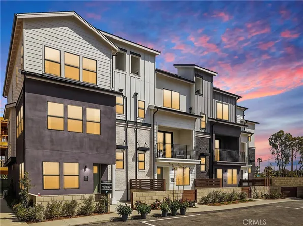 19071 Main St #105, Huntington Beach, CA 92648