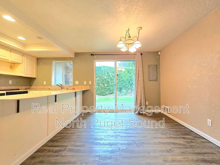 12600 4th Ave W #9C — Photo 8