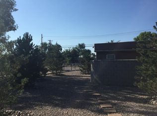2129 Blake Rd SW APT B, Albuquerque, NM 87105