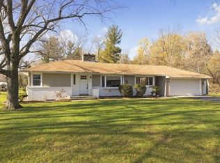 10616 Kell Ave S, Bloomington, MN 55437