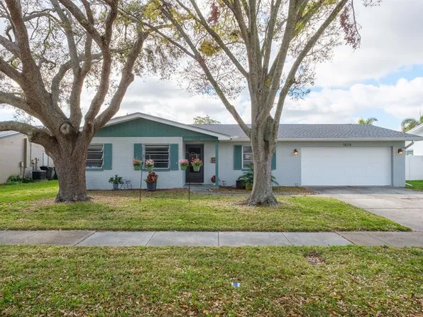 1828 Elmhurst Dr, Clearwater, FL 33765